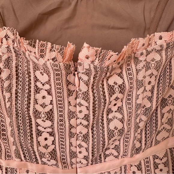 For Love & Lemons Dakota Lace Mini Dress in Peach Size L - Picture 10 of 11